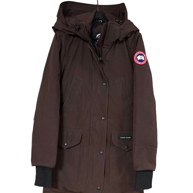 캐나다구스 브라운 여성 패딩