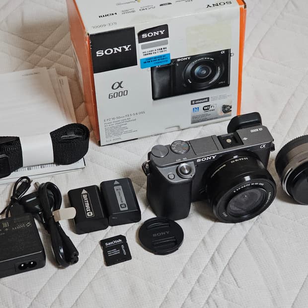 소니 A6000 미러리스 카메라 2렌즈 세트