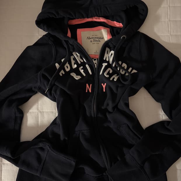 아베크롬비 후드집업 S사이즈 딱붙핏