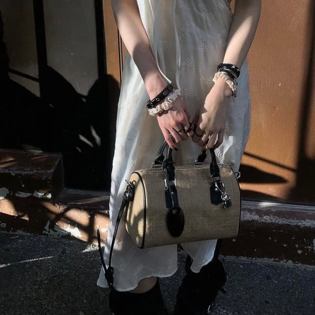 [714center/714센터]블랙 참