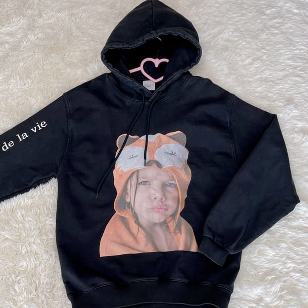 아크메드라비 후드티