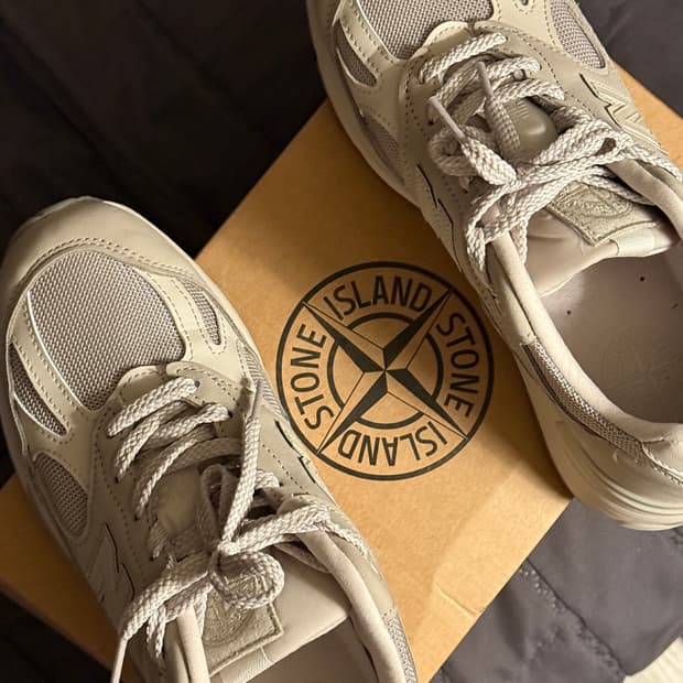 뉴발란스 X 스톤아일랜드 991v2 UK Sand