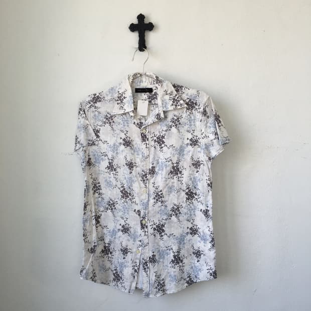 Pattern shirt