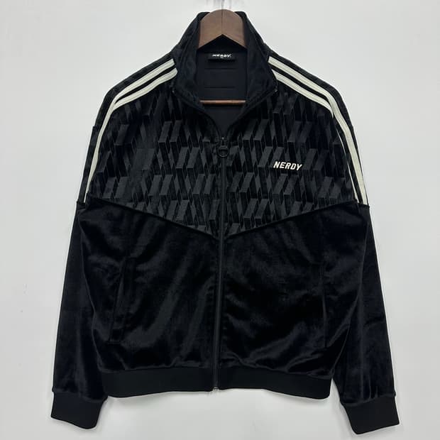 널디 벨벳 블랙 트랙탑