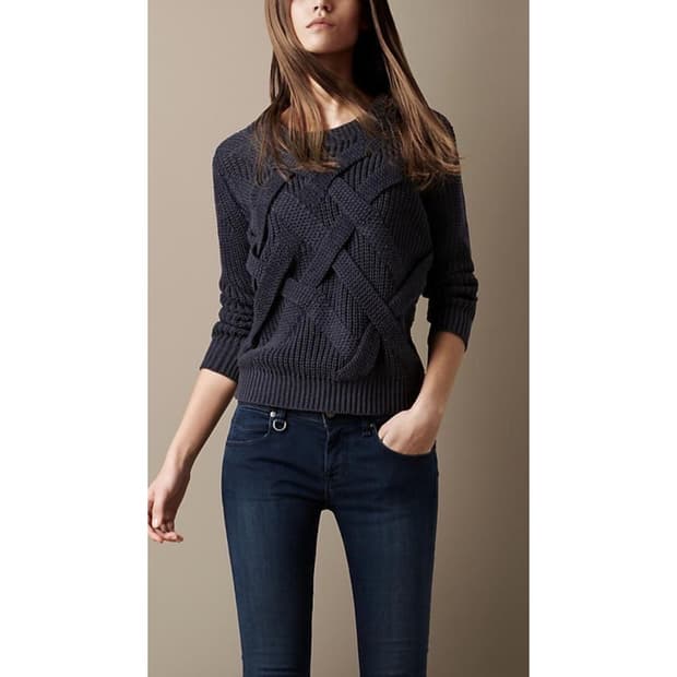 버버리 크로스 청키 니트 탑