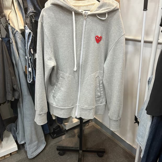 꼼데가르송 플레이 5 하트 후드집업