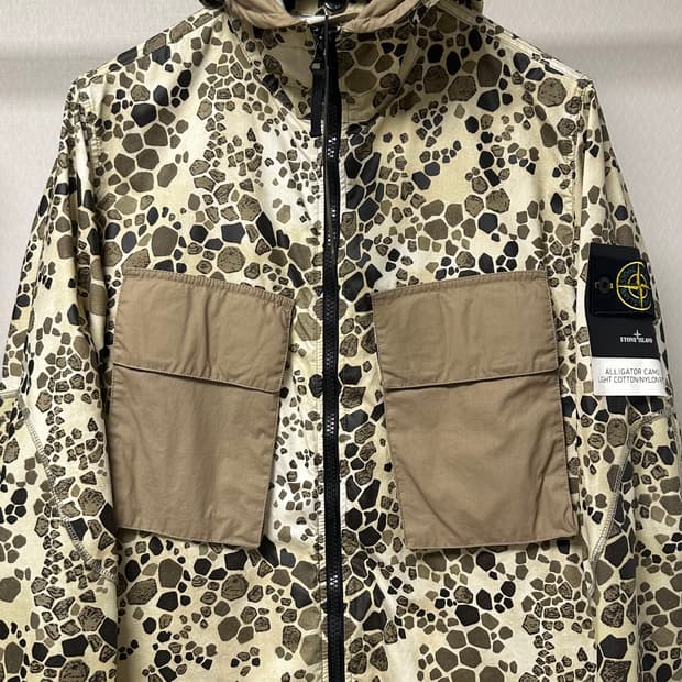 스톤아일랜드 엘리게이터 카모 나일론 자켓 M(105) 새상품