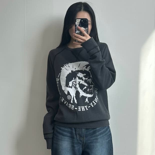 디젤 온리 더 비헤이브 모호크 스웻셔츠 맨투맨