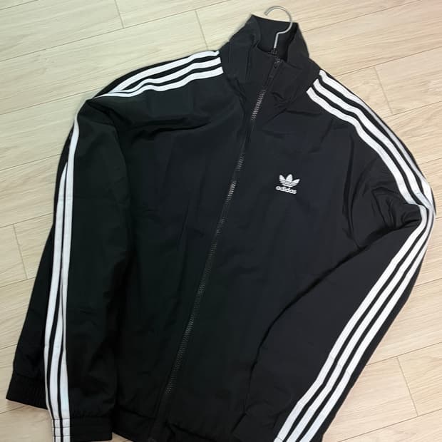 아디다스 우븐 파이어버드 트랙탑 m