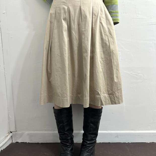 uniqlo beige pleats midi skirt