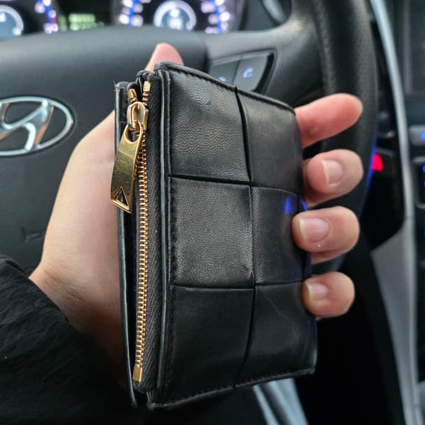 보테가베네타 반지갑