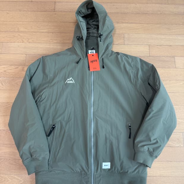 [L] 반스 볼트 x WTAPS 더블탭스 MTE 자켓 스모키 올리브