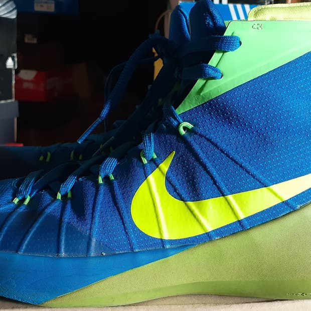 나이키 하이퍼덩크 2015 파형광 280