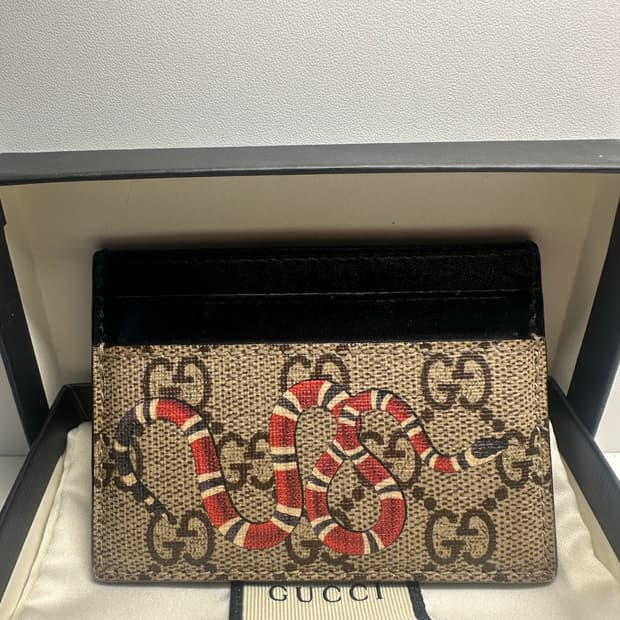 구찌 킹스네이크 카드지갑 GG 수프림