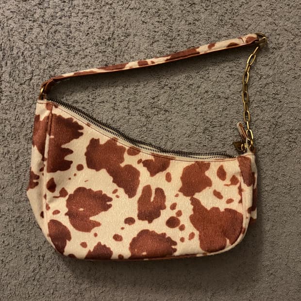 JEANASIS 호보백 젖소무늬