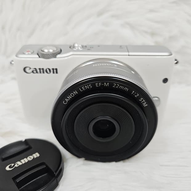 [민트] 캐논 EOS M10 + 22mm 미러리스 카메라, 디카