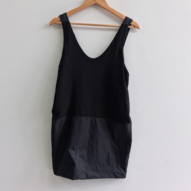 에스막스마라 노슬리브 원피스 s