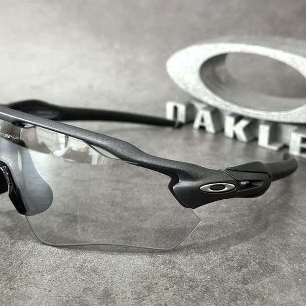 오클리 EV 패스 변색 고글 9208-13