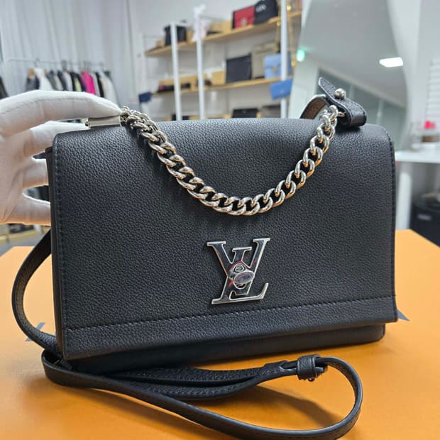 [40%할인]루이비통 락미2bb 숄더백