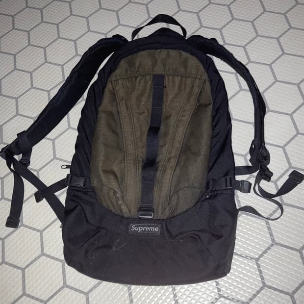(os) 슈프림 01ss 10th 백팩 블랙 보로