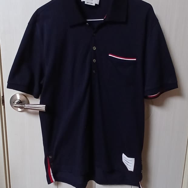 톰 브라운 반팔 폴로 티셔츠(3사이즈)    