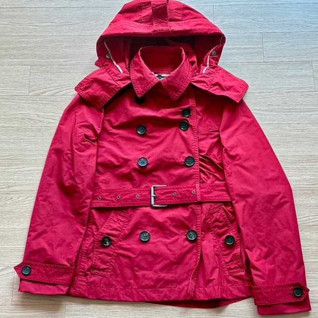 버버리 더블 브레스티드 자켓 66C(여성 M~L 사이즈)