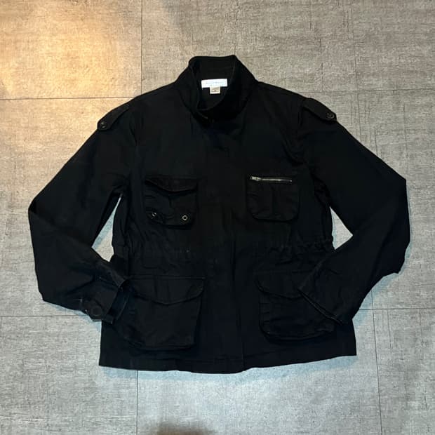 일본빈티지 Lively 핀터깔y2k 올드스쿨스트릿 견장 사파리자켓 블랙