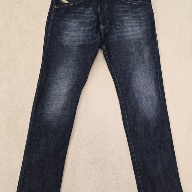 디젤  남자 청바지.   싸이즈 30