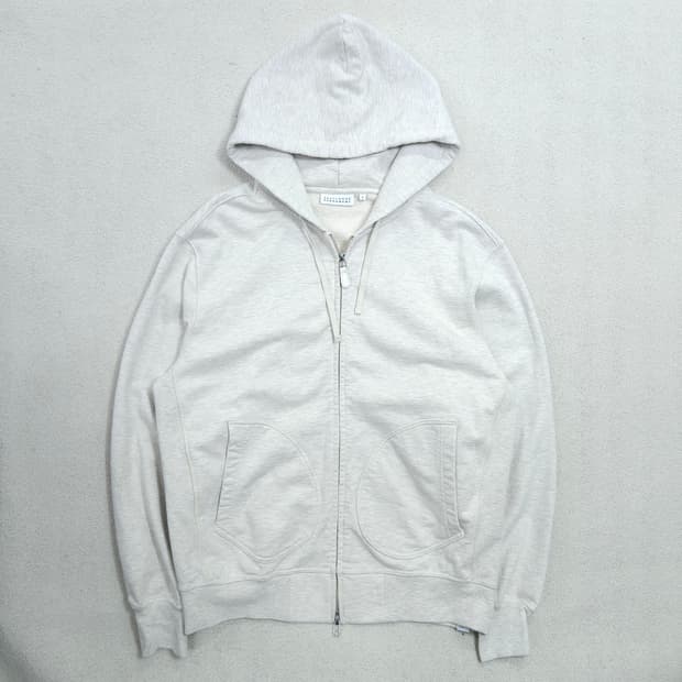 이스트로그 퍼머넌트 후드 집업 L