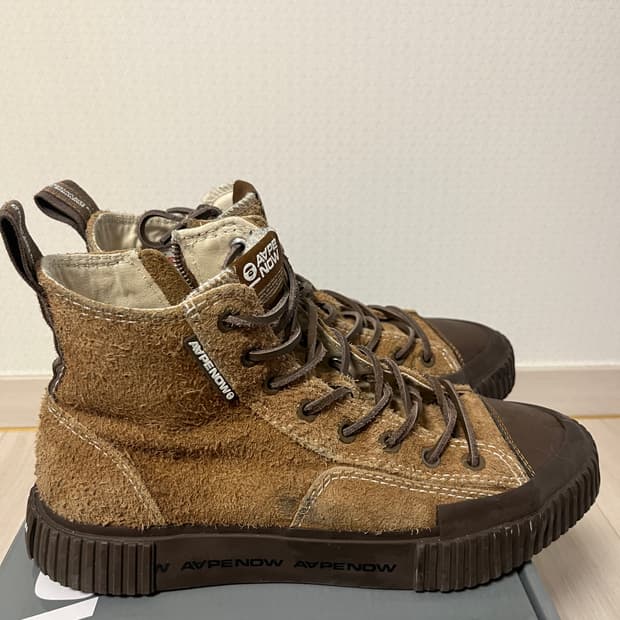 AApe galaxy hightop sneakers