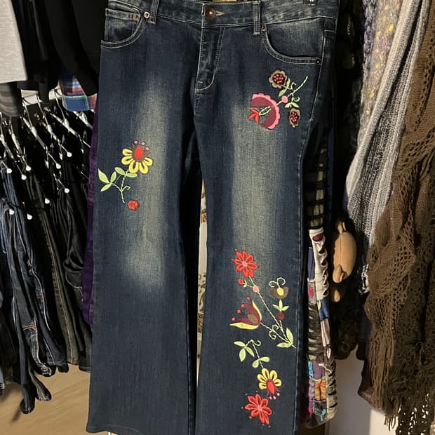 꽃 패치 데님팬츠 (착샷O)