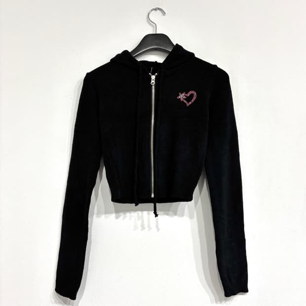 [새상품] 하트 큐빅 여성 부클 크롭 후드집업 2컬러