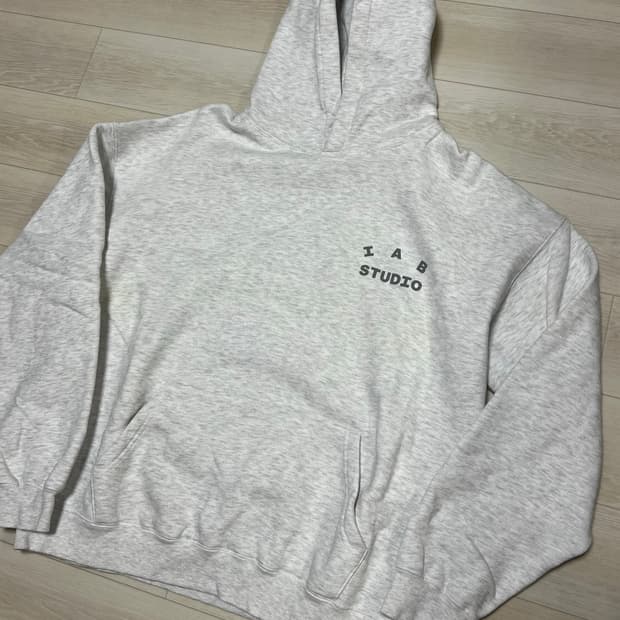 아이앱 스튜디오 후드티