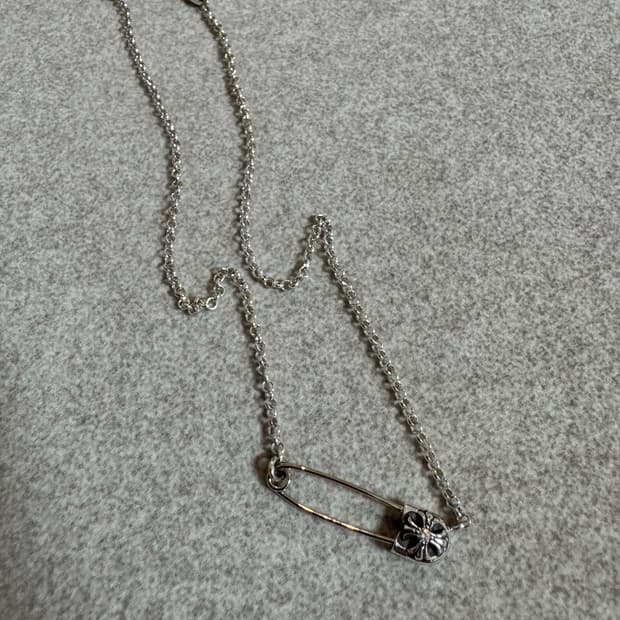 크롬하츠 세이프티핀 1p 다이아 목걸이 16인치