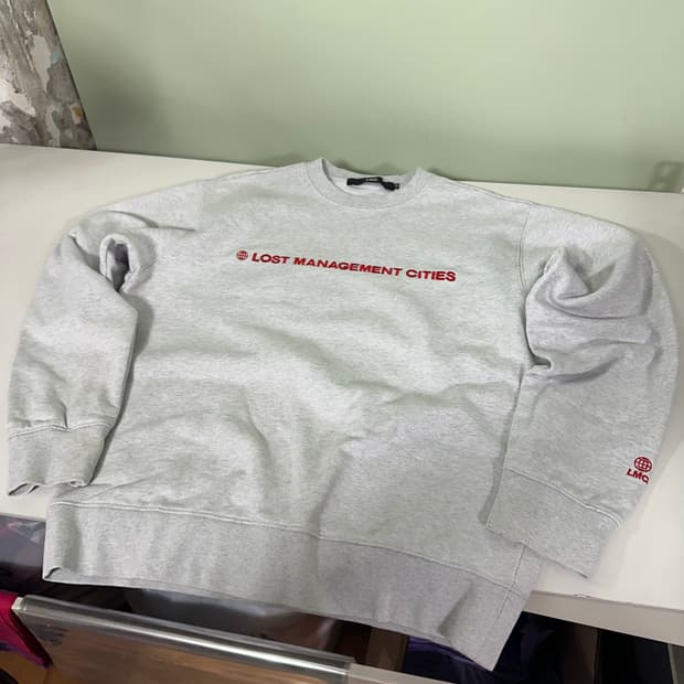 M LMC 엘앰씨 멜란지그레이 자수로고 스웻셔츠 맨투맨
