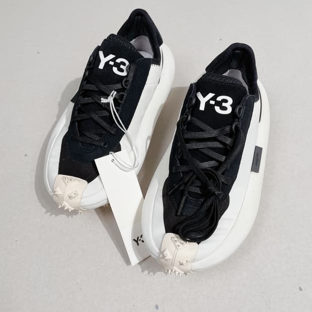 (정품/새상품) 와이쓰리 여성 마쿠라 블랙 화이트 스니커즈