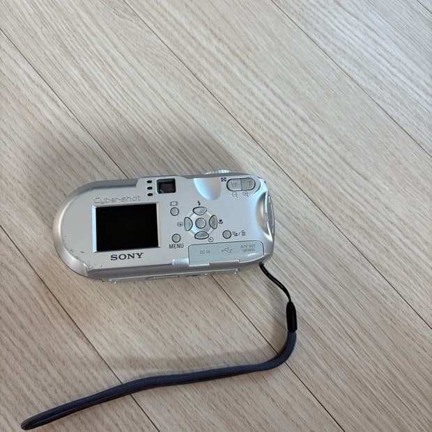 소니 사이버샷 dsc p-73