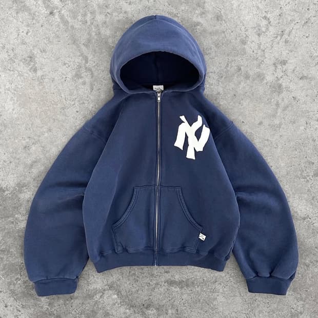 akimbo club ny zipup hoodie