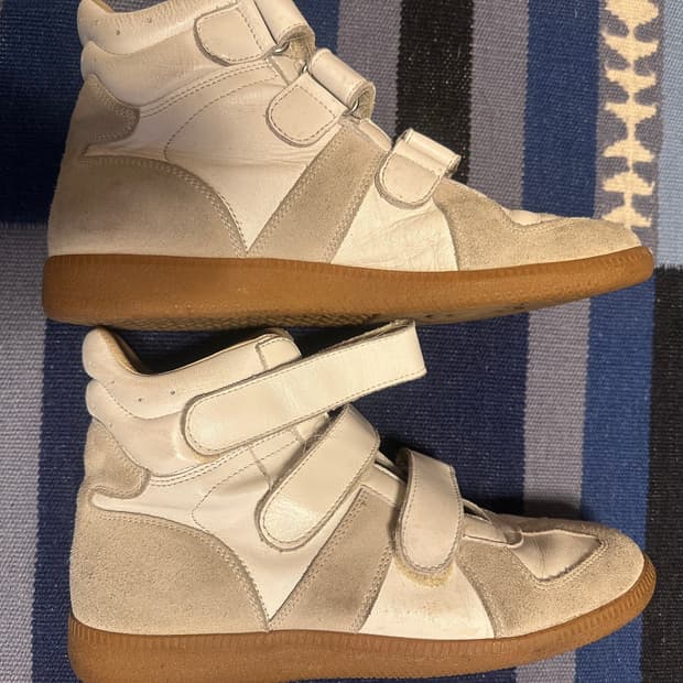 마르지엘라 하이 260