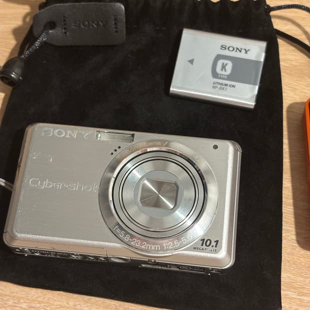 소니 사이버샷 디지털 카메라