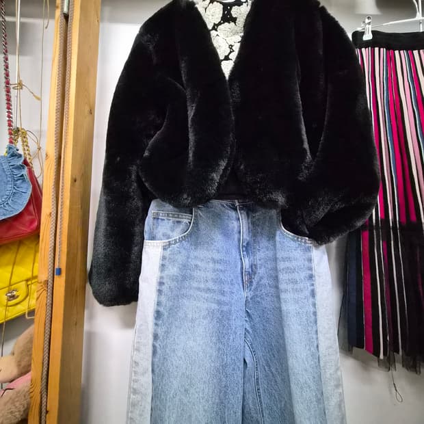 질스튜어트 에코밍크퍼 자켓. sickos 빈티지데님