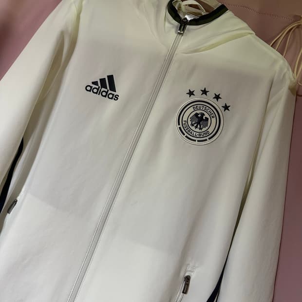 아디다스 독일 후드집업 아디다스독일 축구 화이트  95사이즈 아디다스집업