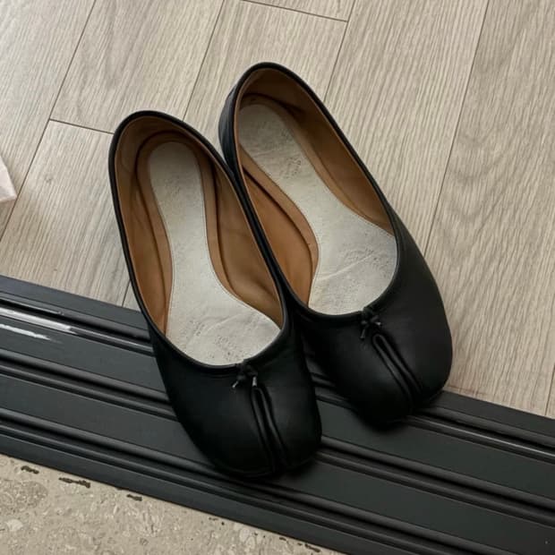 메종 마르지엘라 타비 플랫 38