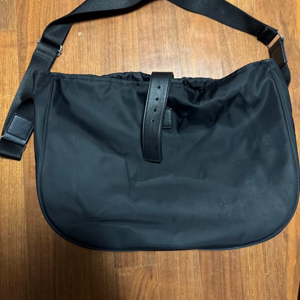 해칭룸 웨이비백 하이 블랙 Wavy Bag High