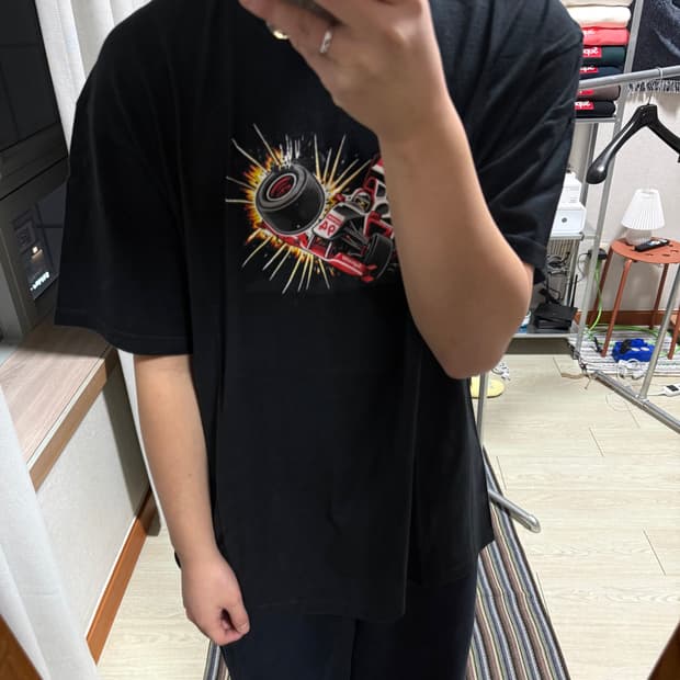 슈프림 크래쉬 반팔 티셔츠