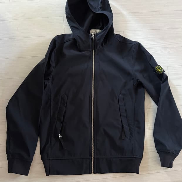 스톤아일랜드 소프트쉘 후드 바람막이 집업 자켓 12A 키즈 새상품급