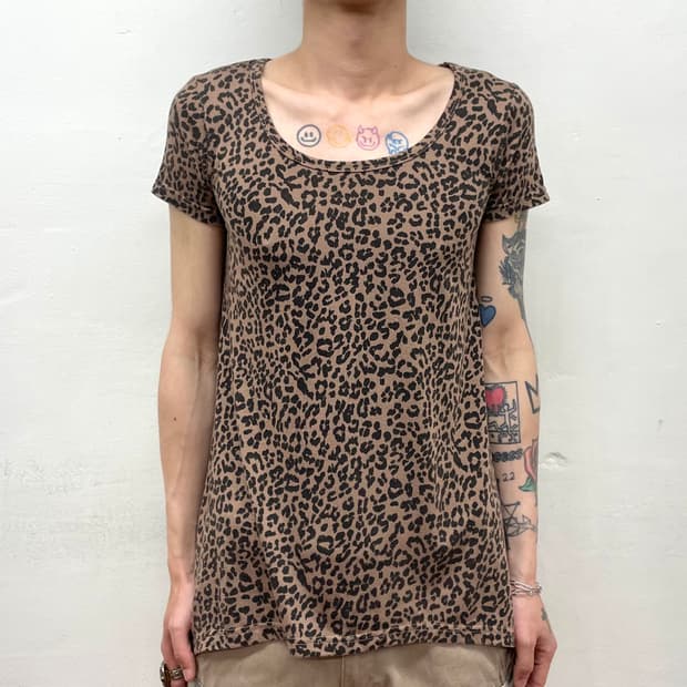 Leopard Asymmetric T-Shirt