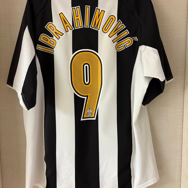 04-05 유벤투스 즐라탄 이브라히모비치 홈 유니폼 정품