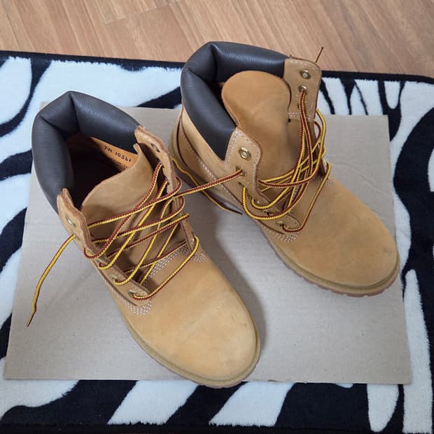 팀버랜드 6인치 부츠