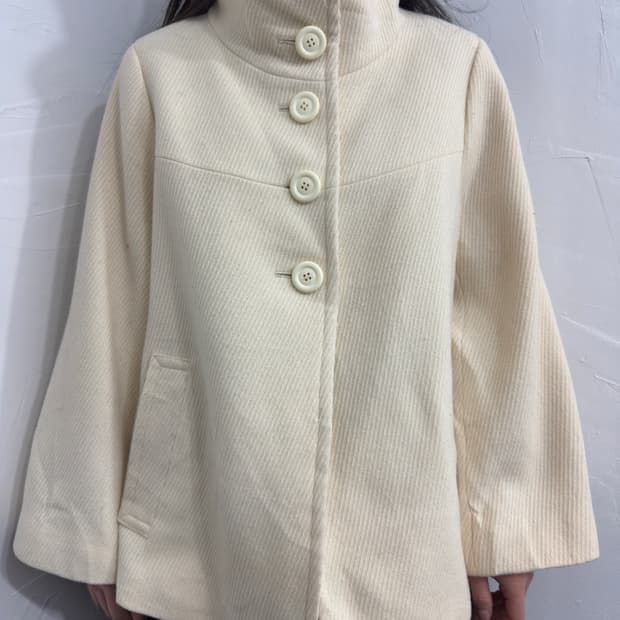untitled ivory button wool jacket